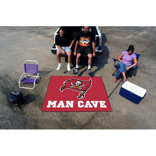 Tampa Bay Buccaneers NFL Man Cave Tailgater Floor Mat (60in x 72in)