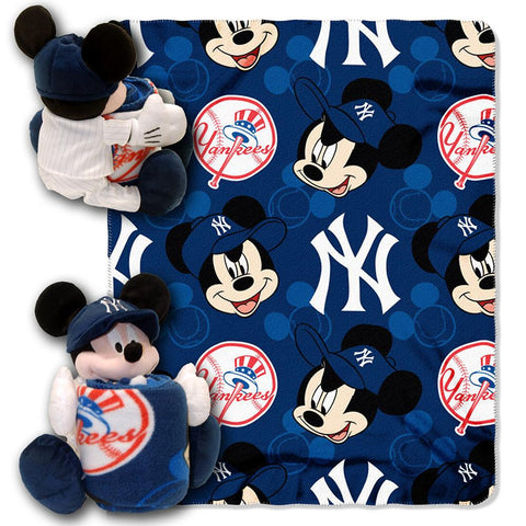 New York Yankees MLB Mickey Mouse with Throw Combo