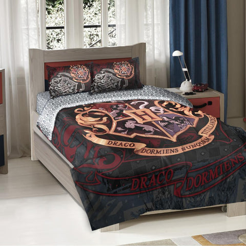 Warner Brothers Harry Potter School Motto Twin-Full Comforter with 2 Pillow Shams