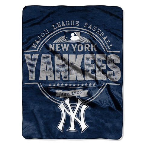 New York Yankees MLB Micro Raschel Blanket (Structure Series) (46in x 60in)