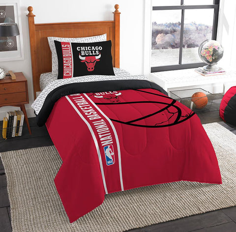 Chicago Bulls NBA Twin Comforter Bed in a Bag (Soft & Cozy) (64in x 86in)