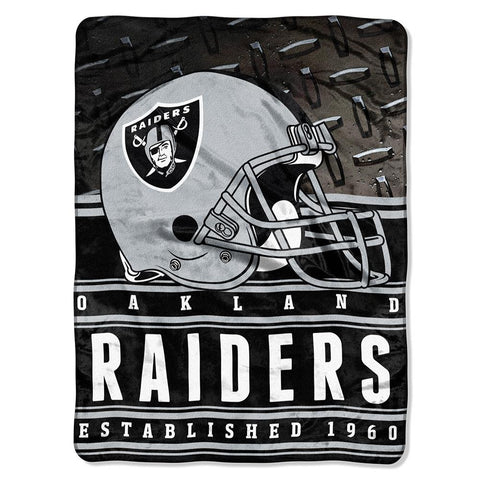 Oakland Raiders NFL Silk Touch Throw (Stacked Series) (60inx80in)