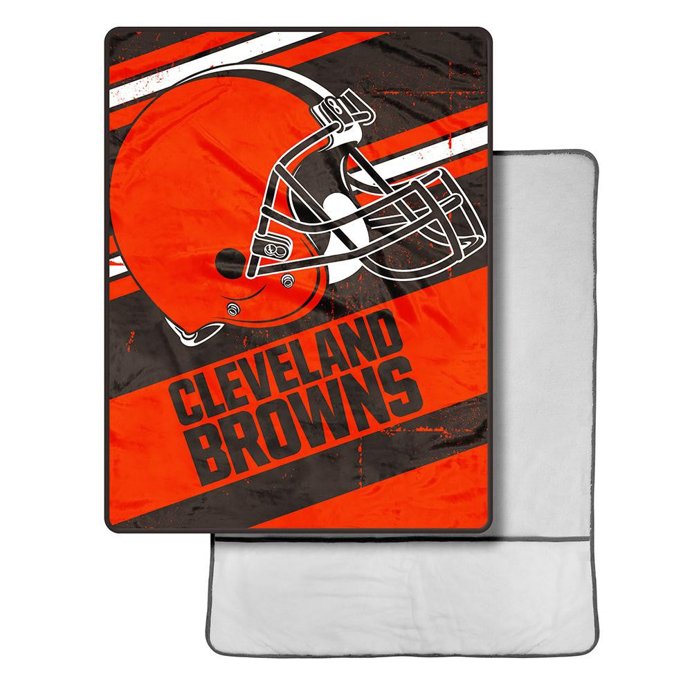 Cleveland Browns NFL Micro Sherpa Throw with Foot Pocket