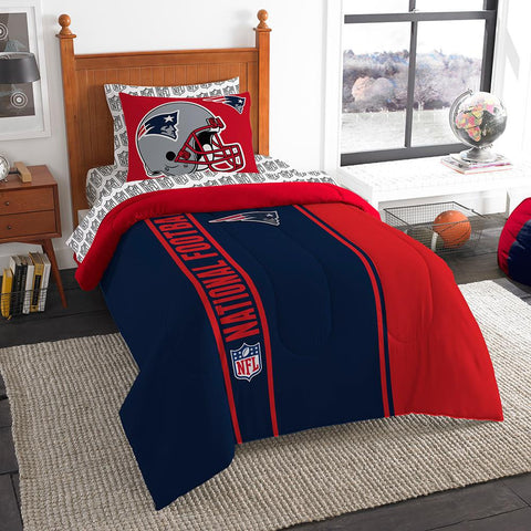 New England Patriots NFL Twin Comforter Bed in a Bag (Soft & Cozy) (64in x 86in)